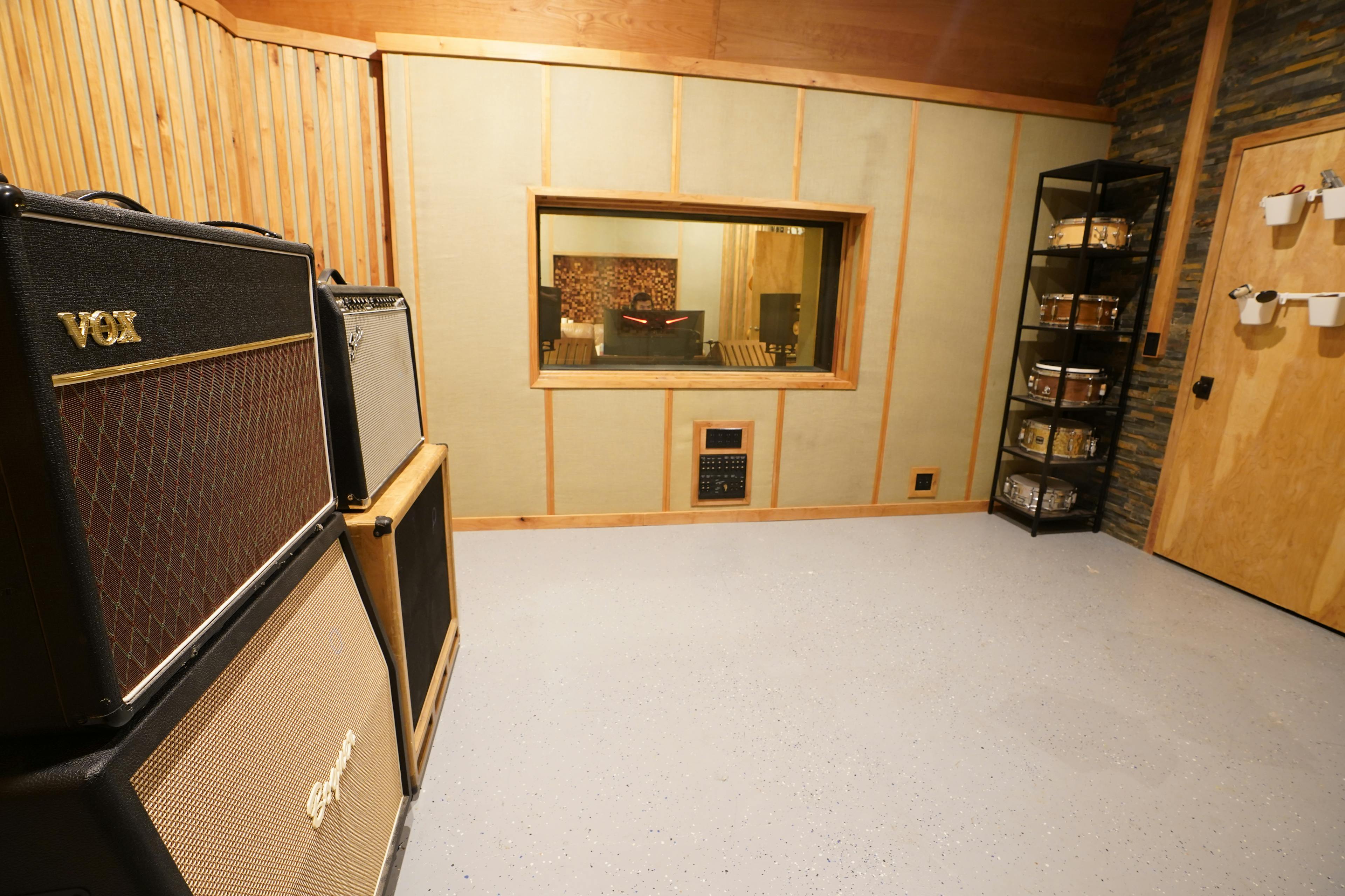 Picture of Dryw's studio amps